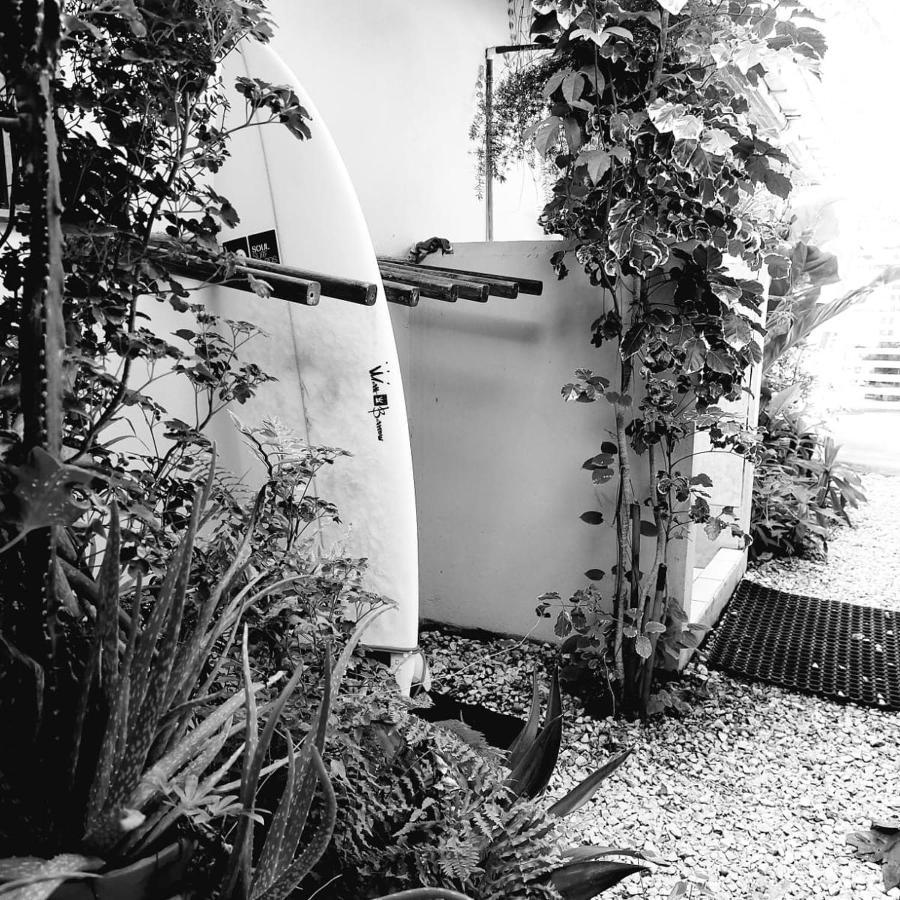 Cocobolo Surf Hotel & School Playa Santa Teresa  Экстерьер фото