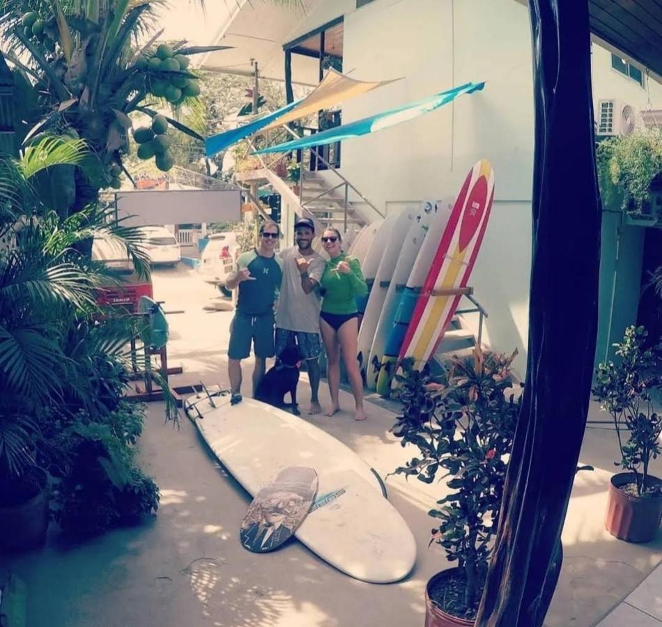 Cocobolo Surf Hotel & School Playa Santa Teresa  Экстерьер фото