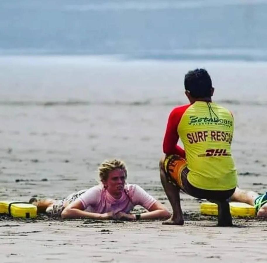 Cocobolo Surf Hotel & School Playa Santa Teresa  Экстерьер фото