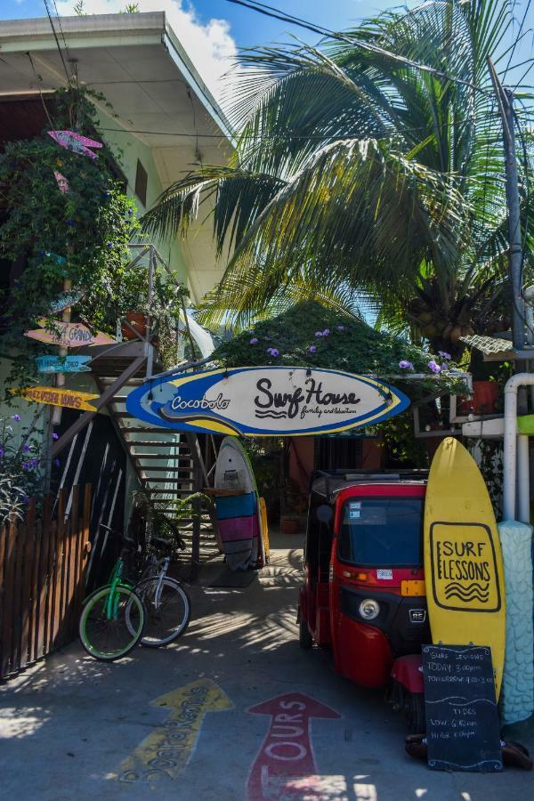 Cocobolo Surf Hotel & School Playa Santa Teresa  Экстерьер фото